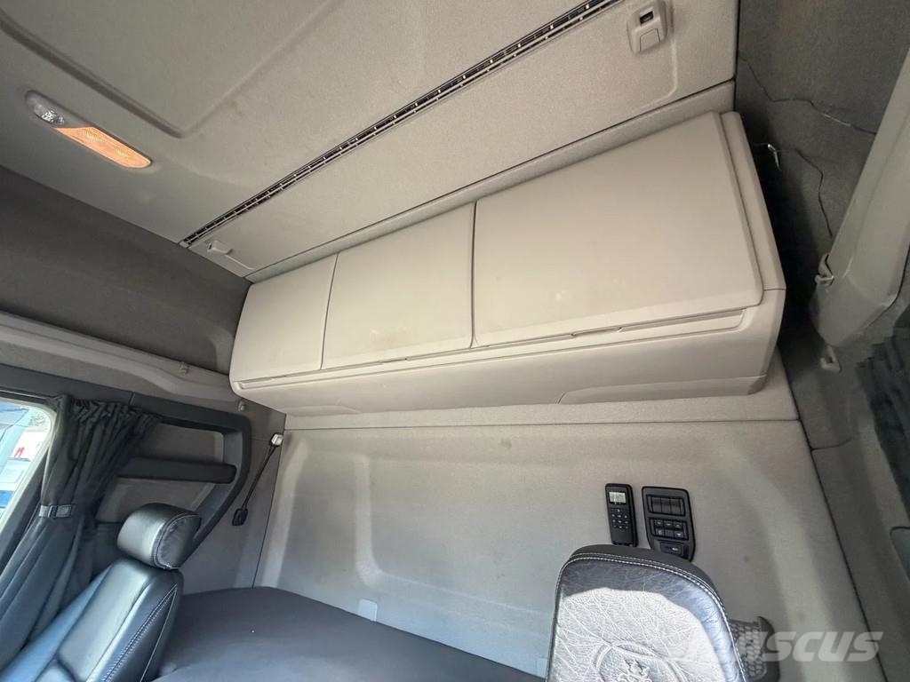 Scania G500 8x2*6 Chassis Retarder Full Air Euro 6D Alcoa キャブ付きシャーシ