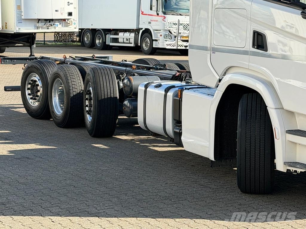 Scania G500 8x2*6 Chassis Retarder Full Air Euro 6D Alcoa キャブ付きシャーシ