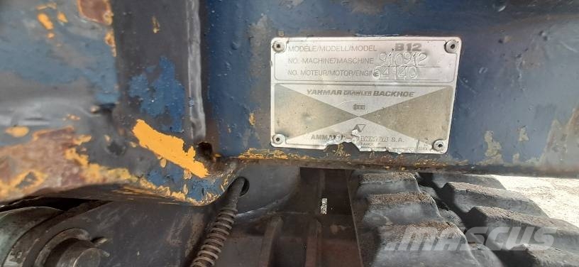 Yanmar B12 Miniexcavadoras
