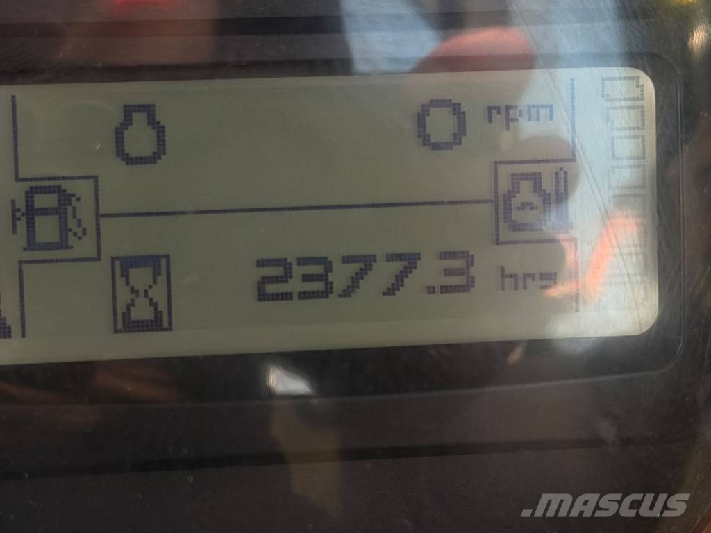 Thwaites Mach 2390 側卸礦車