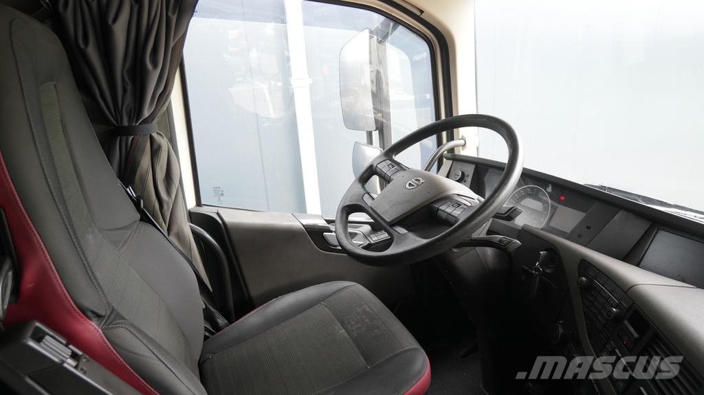 Volvo FH 540 130 ton's 8x4 tractor unit Trekkers