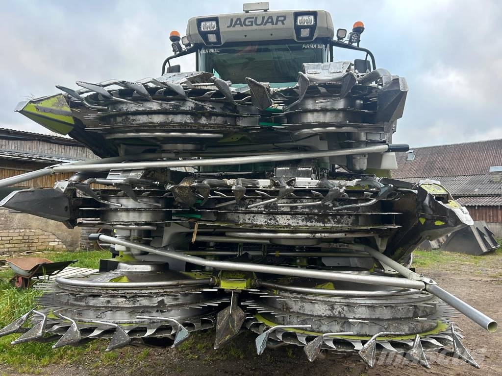 CLAAS Jaguar 870 Speedstar Lopbarības novācēji