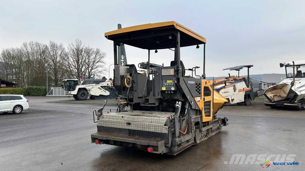 Volvo ABG P6820C Finitrici