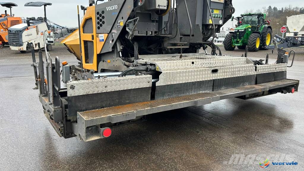 Volvo ABG P6820C Finitrici