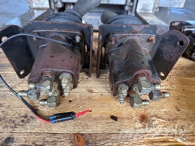 Bobcat 320 JOYSTICK COMPLET Hidráulica