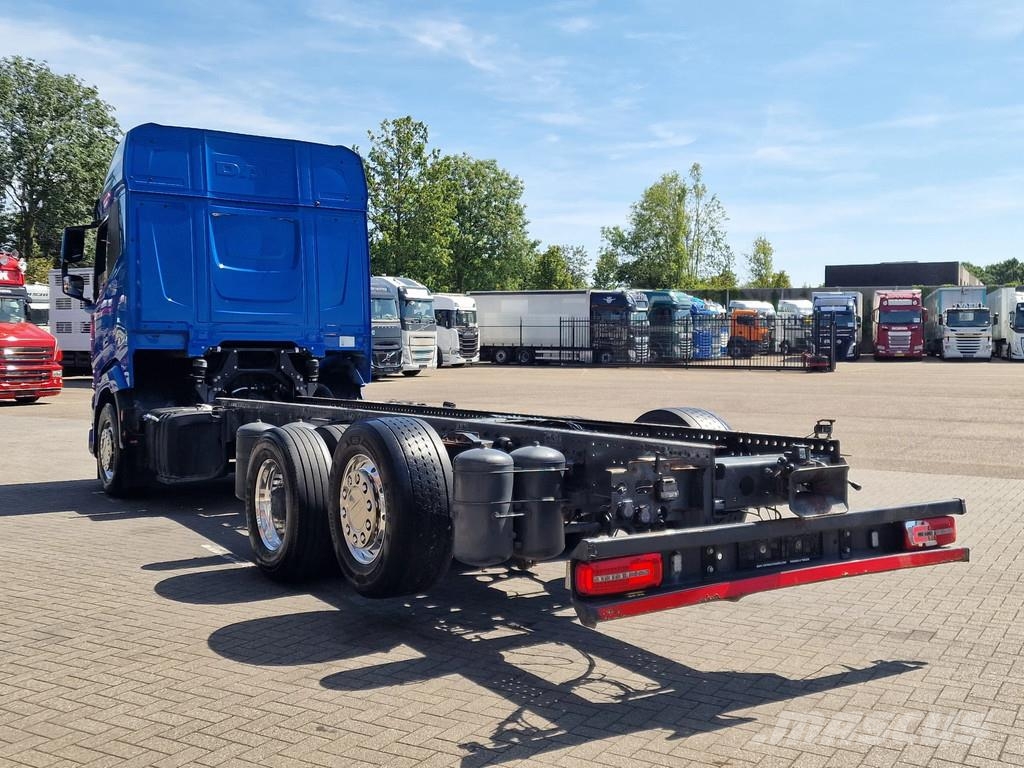 DAF XF 530 chassis 6x2*4 - 4.60 WB - Retarder - Steeri Šasija ar kabīni