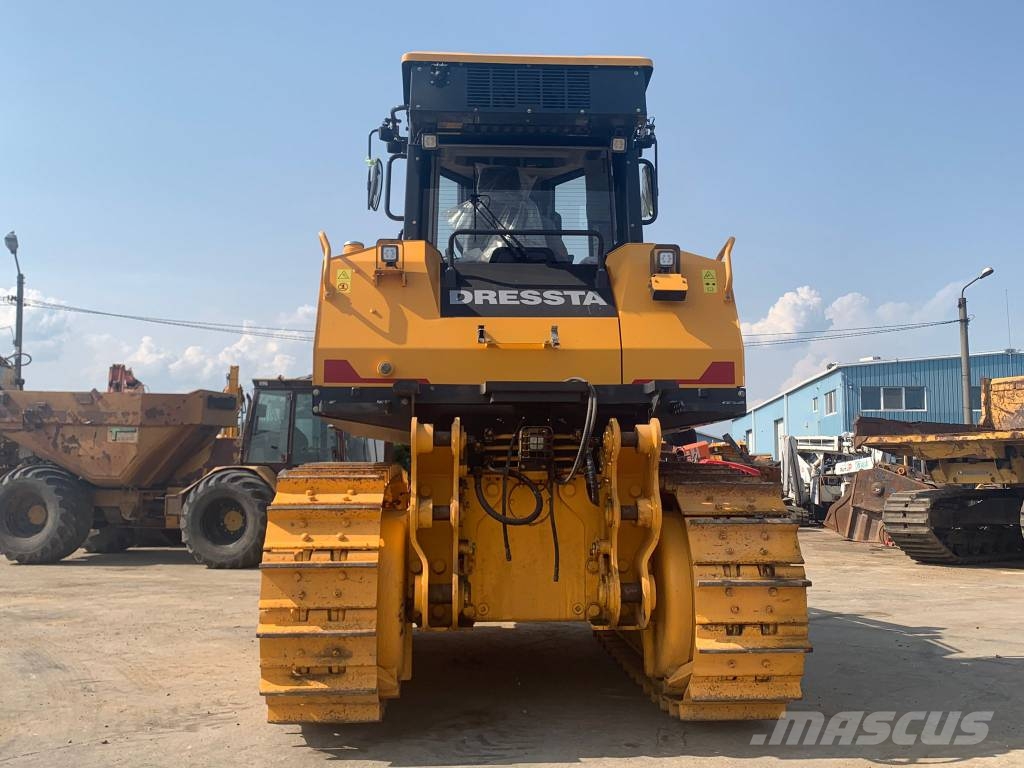 Dressta TD25M Crawler dozers