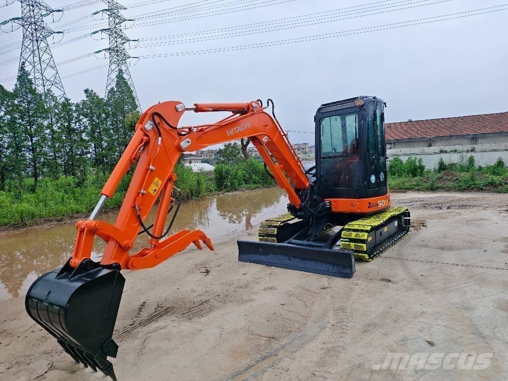 Hitachi ZX 50 U-3 حفارات صغيرة أقل من 7 طن (حفارات صغيرة)