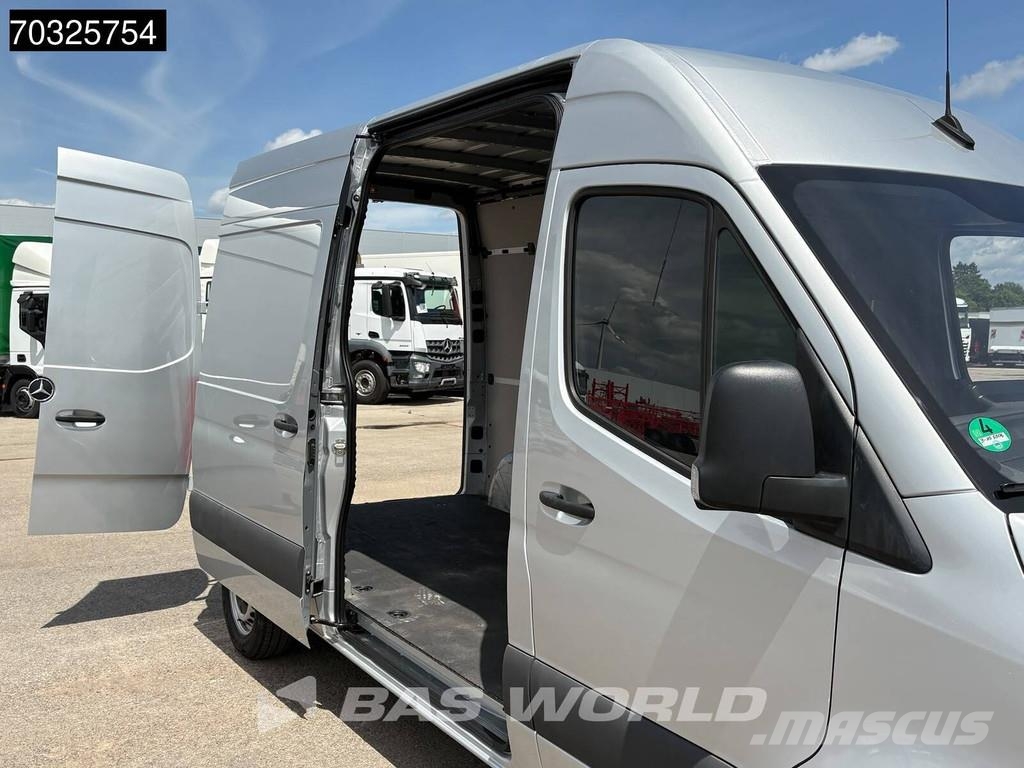 Mercedes-Benz Sprinter 215 CDI Automatik 150PS L2H2 Klima Kamera Dostavna vozila / kombiji