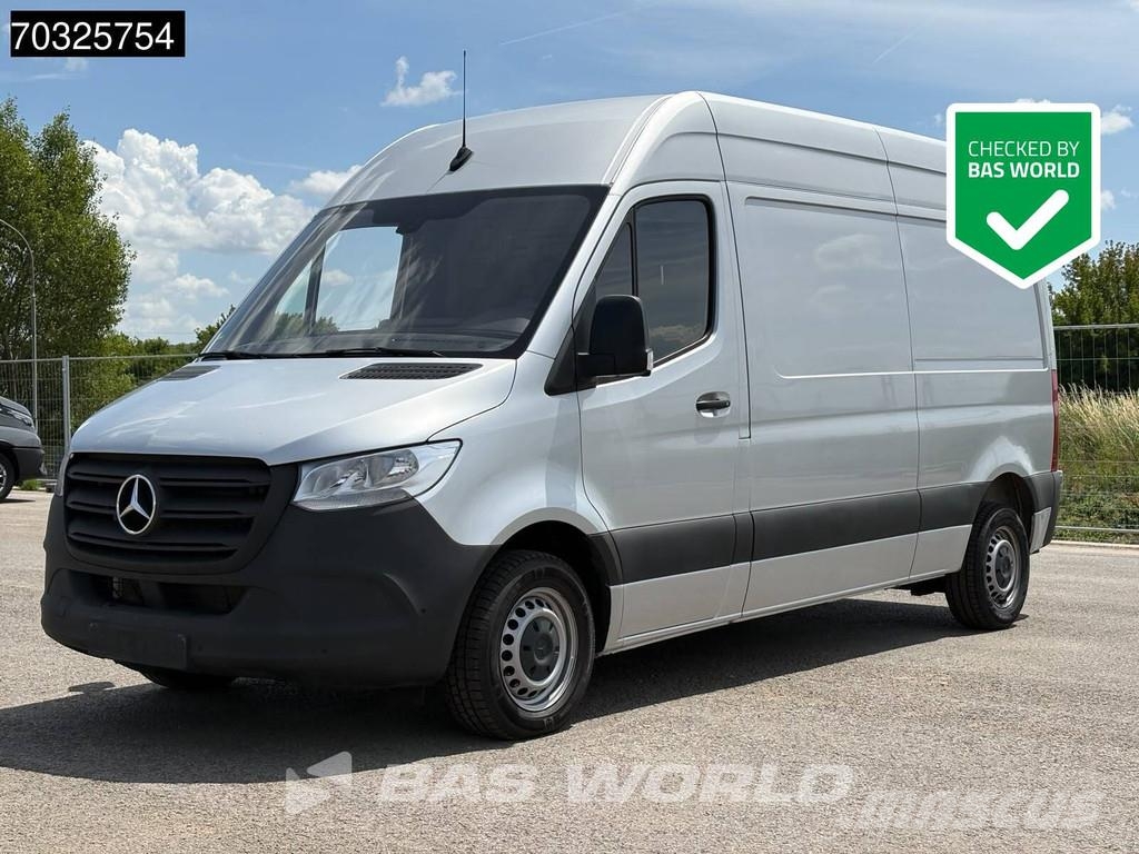 Mercedes-Benz Sprinter 215 CDI Automatik 150PS L2H2 Klima Kamera 패널 화물차