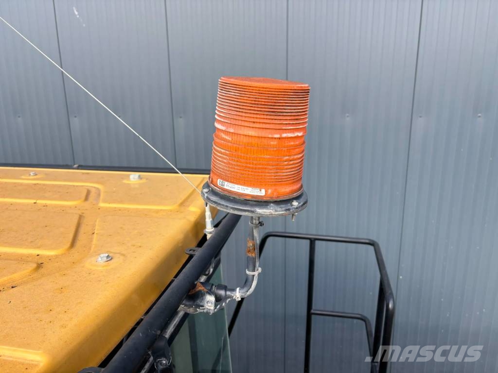 CAT 966K Wielladers