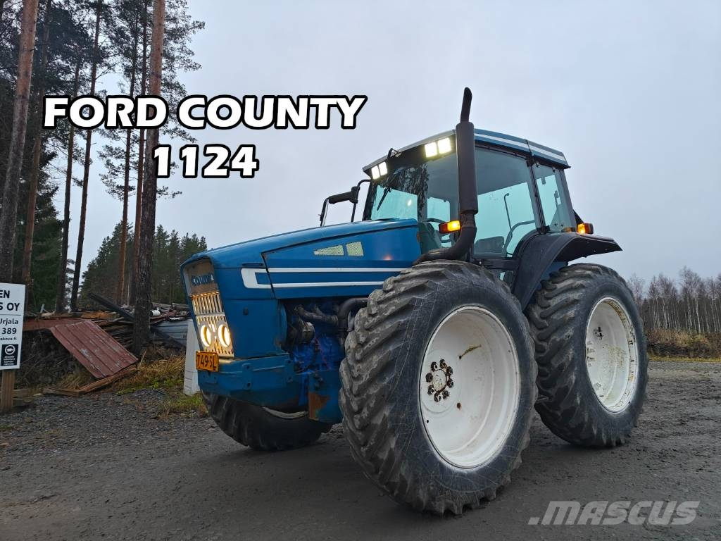 Ford County 1124 Tractores