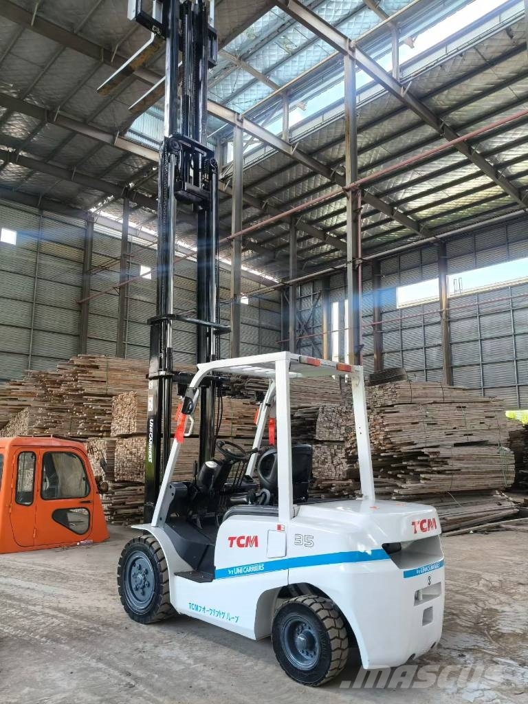 TCM FD35 Empilhadores Diesel