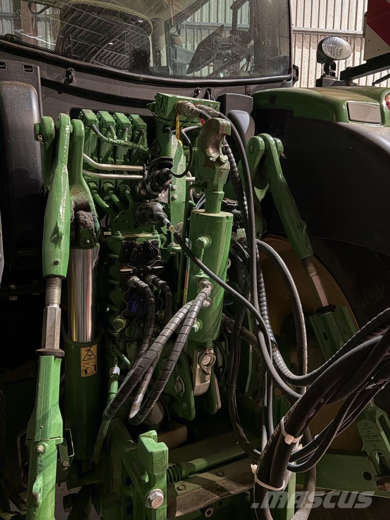 John Deere 6175R Premium Traktorit