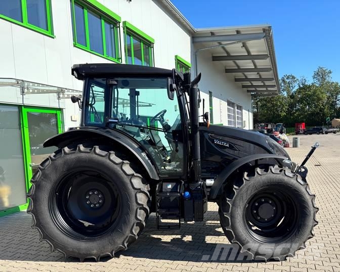 Valtra A 105 MH4 Traktoren