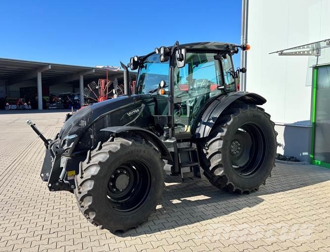 Valtra A 105 MH4 Traktoren