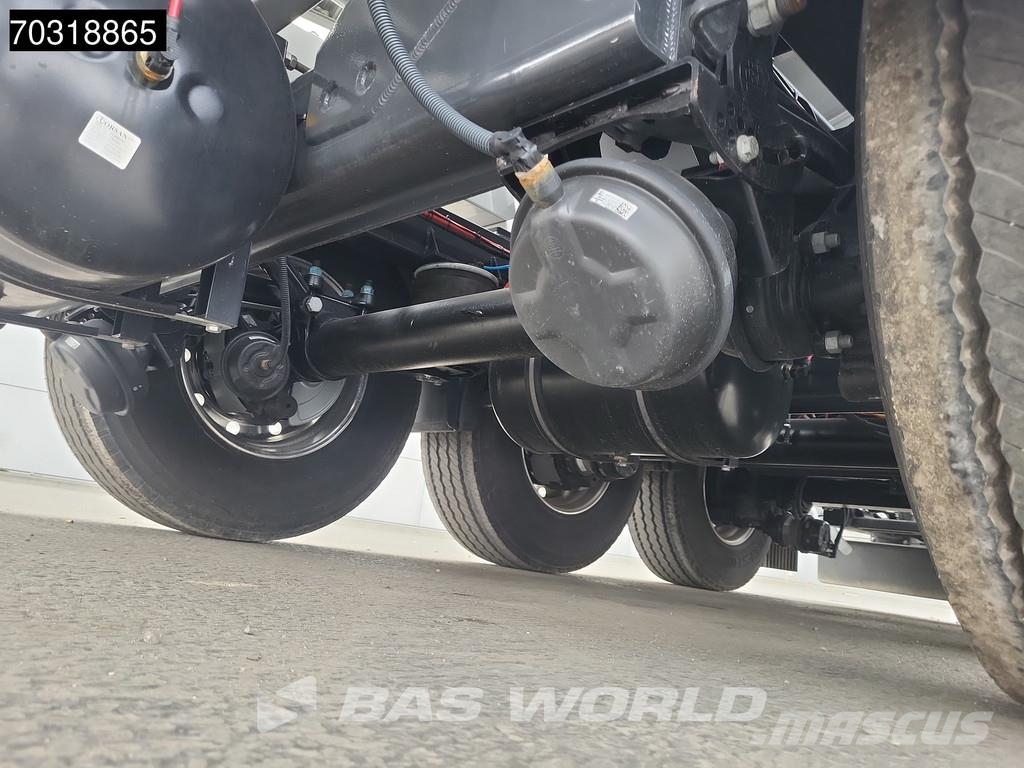 Kässbohrer STN 3 axles Gülle Waste Liftachse Semirimorchi cisterna
