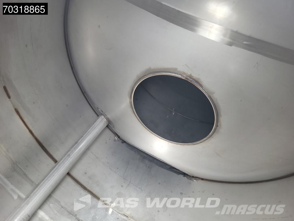 Kässbohrer STN 3 axles Gülle Waste Liftachse Semirimorchi cisterna