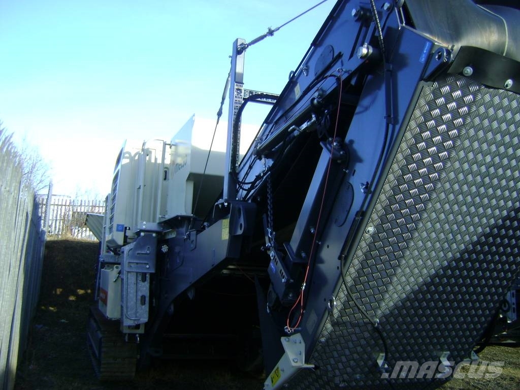 Metso LT 300 HP Mobile Brecher