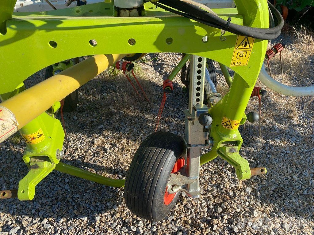 CLAAS VOLTO 700 Vaalutid ja kaarutid