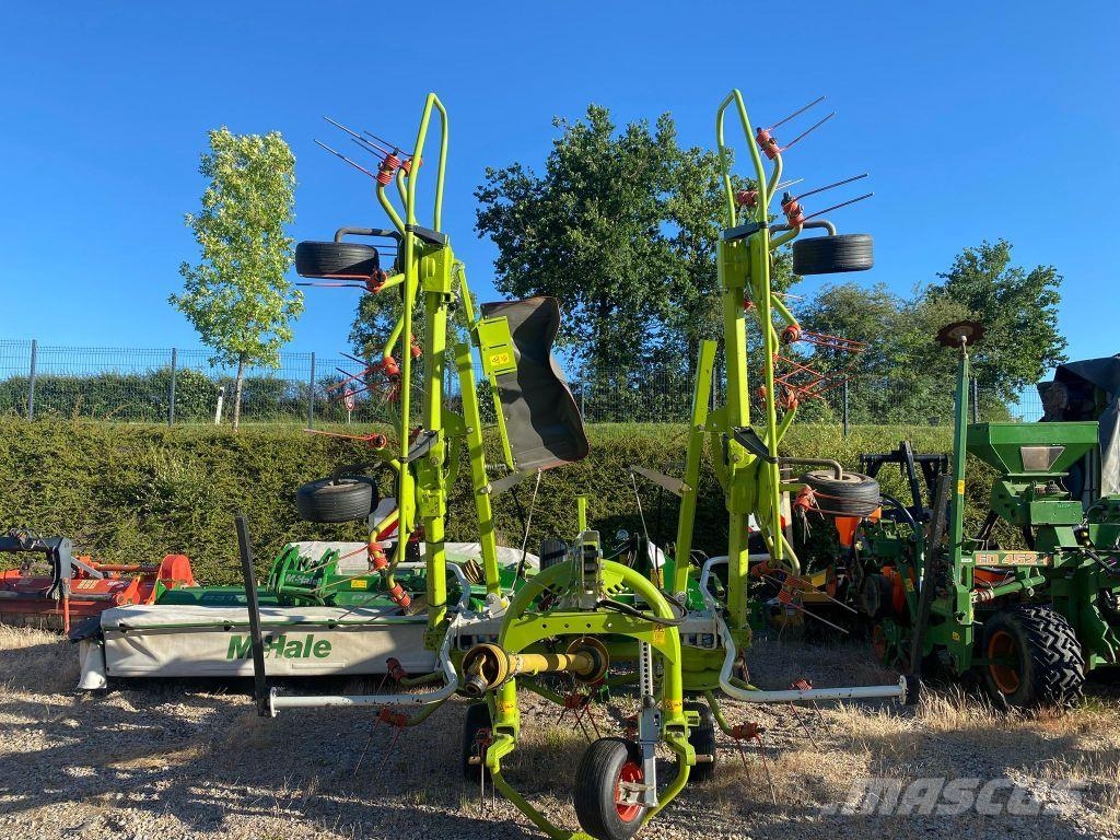 CLAAS VOLTO 700 Okretači i sakupljači sijena