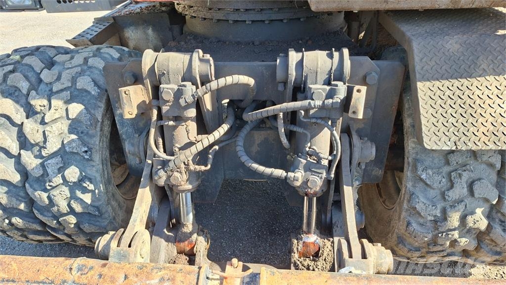 Hitachi ZX 160 W 4X4 Stavebnictví - ostatní