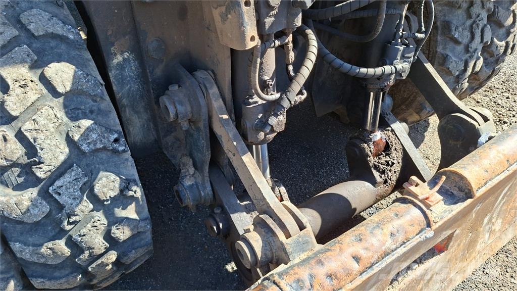Hitachi ZX 160 W 4X4 Stavebnictví - ostatní