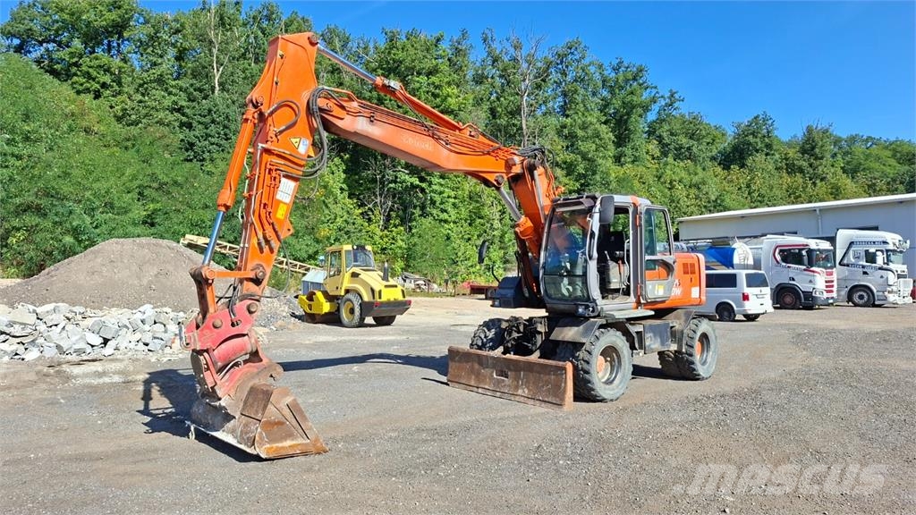 Hitachi ZX 160 W 4X4 Stavebnictví - ostatní