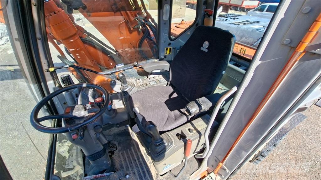 Hitachi ZX 160 W 4X4 Stavebnictví - ostatní