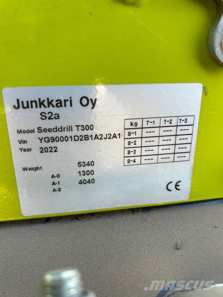 Junkkari Sämschine/Drillmaschine مثاقيب