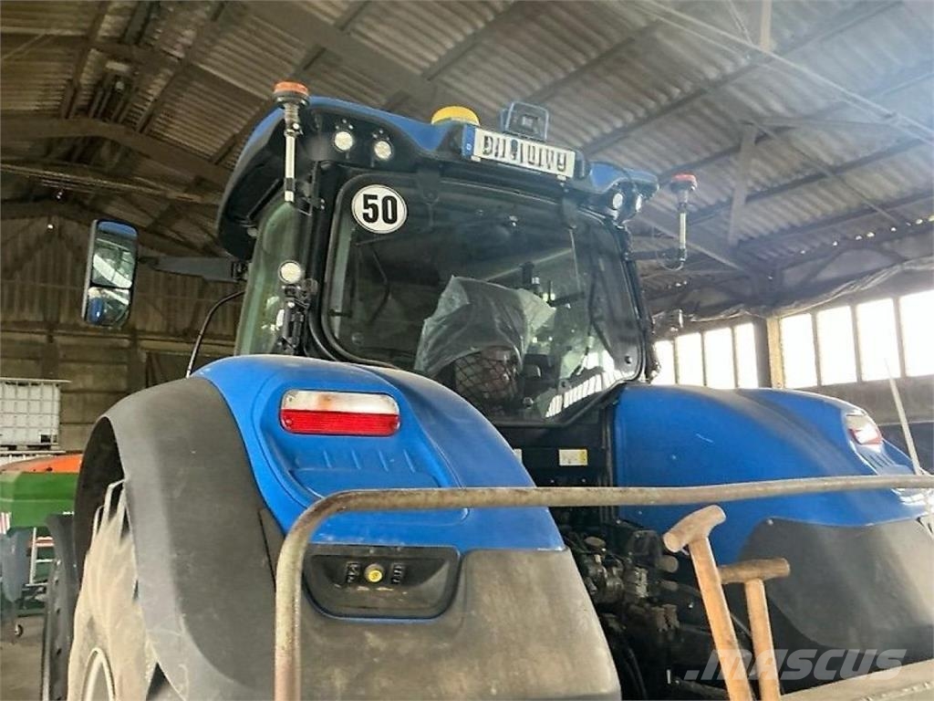 New Holland T7.315 Traktorit
