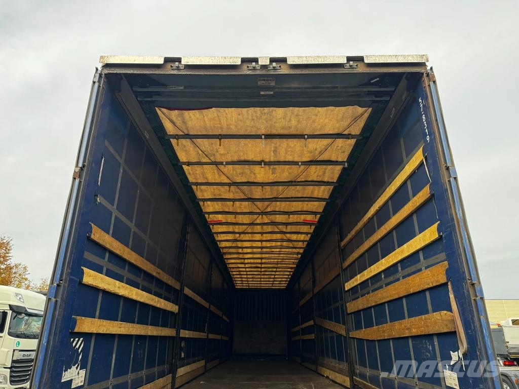 Krone Schuifzeil-Dak / SAF-Disc / Code XL / Huckepack نصف مقطورات بباب جانبي