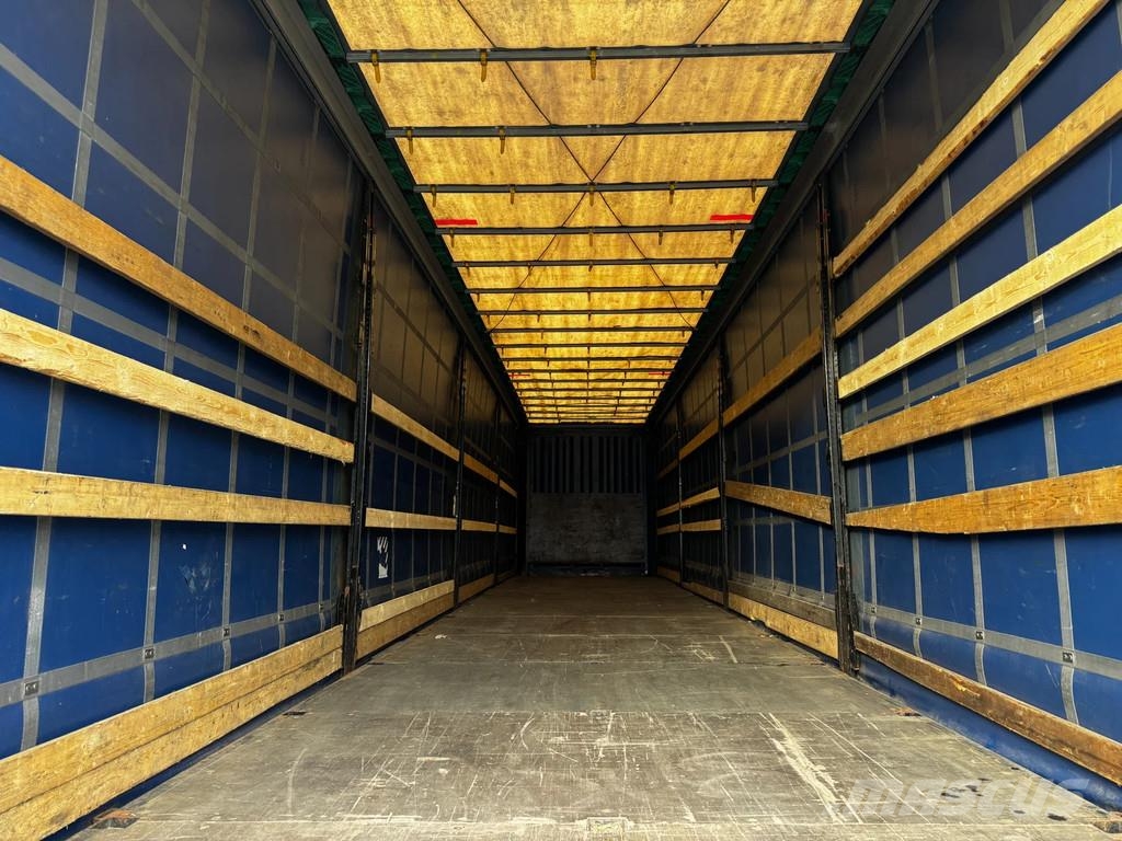Krone Schuifzeil-Dak / SAF-Disc / Code XL / Huckepack نصف مقطورات بباب جانبي