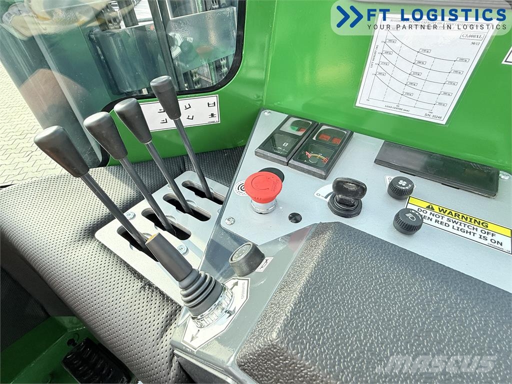 Combilift C5000XL | DIESEL | TRIPLEX 5550 MM | FORK POSITION 全方向リーチ型フォークリフト