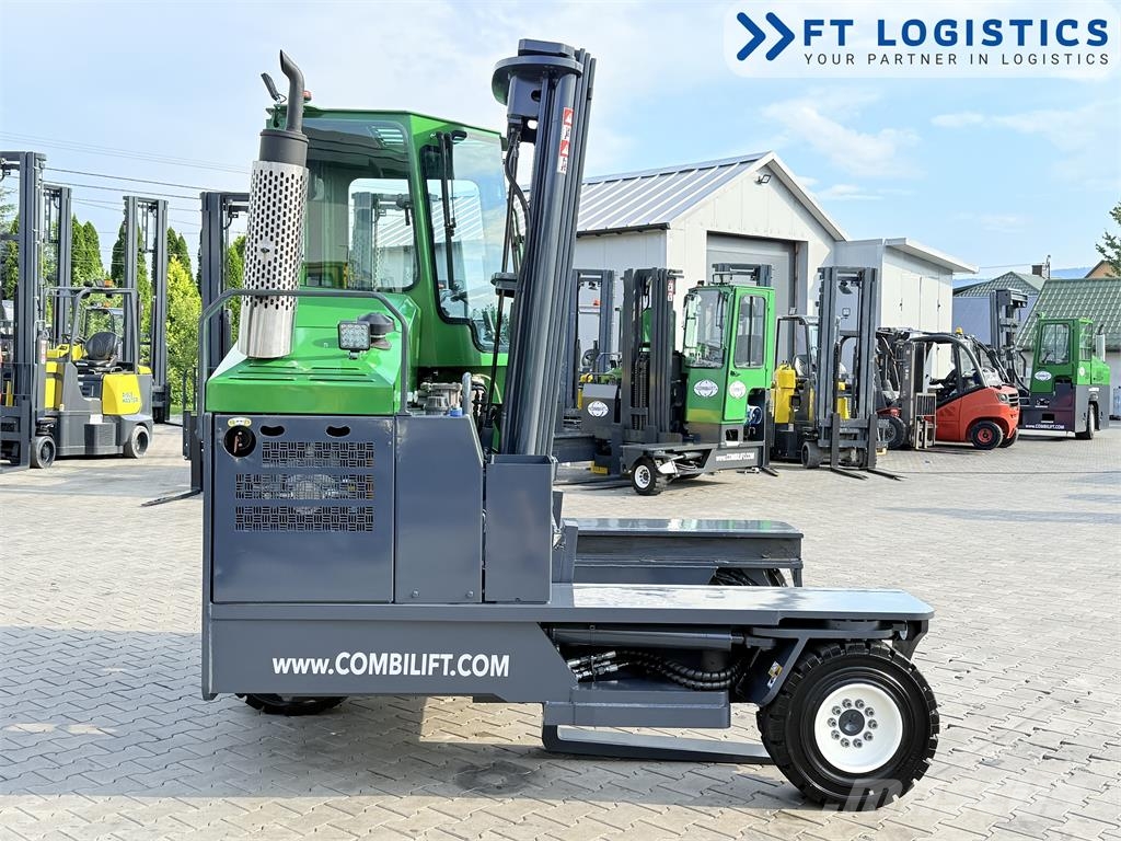 Combilift C5000XL | DIESEL | TRIPLEX 5550 MM | FORK POSITION 全方向リーチ型フォークリフト
