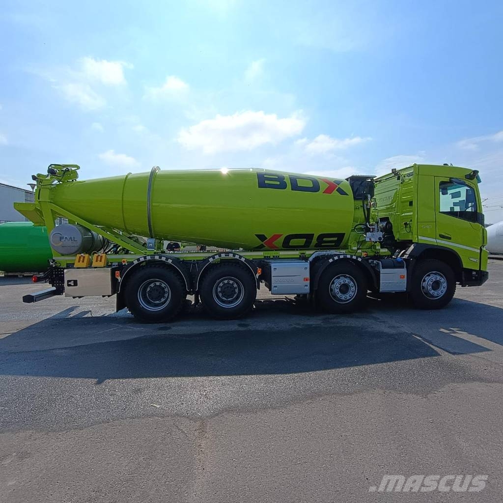 Volvo FMX 8x4, Mining mixer / Tunnel mixer 混凝土搅拌车