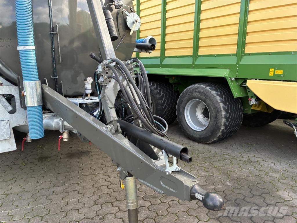 Kaweco Profi I.18 PTW + Bomech Farmer 15 Muut maatalouskoneet