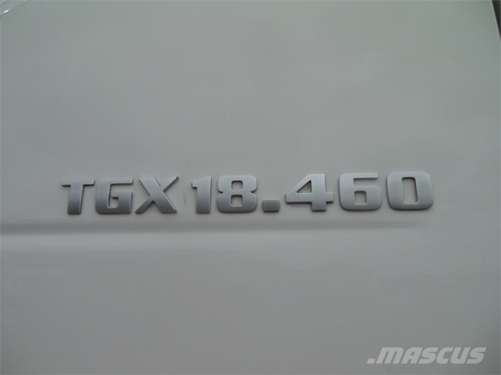 MAN TGX 18.460 XXL, LowDeck, Retarder Vetopöytäautot
