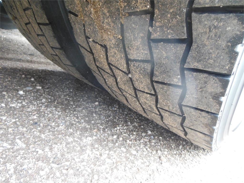 MAN TGX 18.460 XXL, LowDeck, Retarder Vetopöytäautot