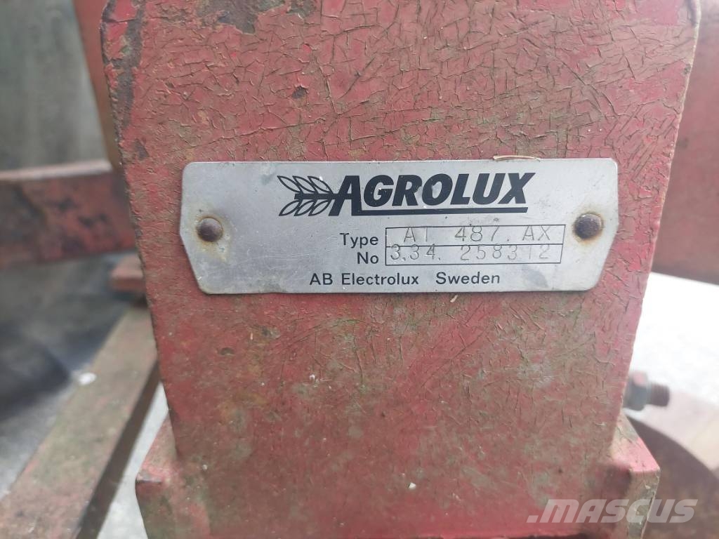 Agrolux AT 487 AX Vanlige ploger
