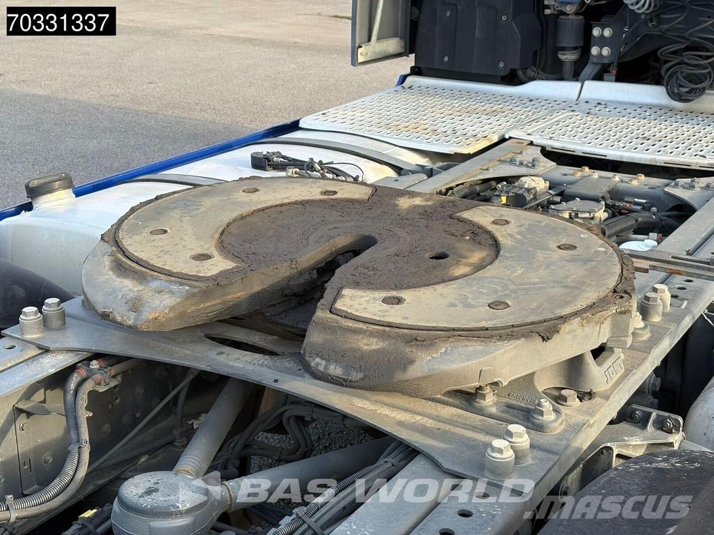 DAF XF 480 4X2 SC 2x Tanks Standklima ACC Alcoa's Camiones tractor