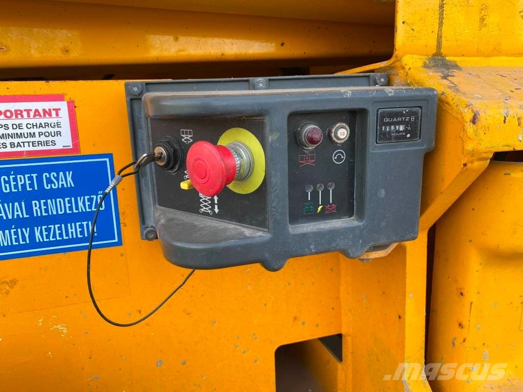JLG 3246 ES Sakselifter