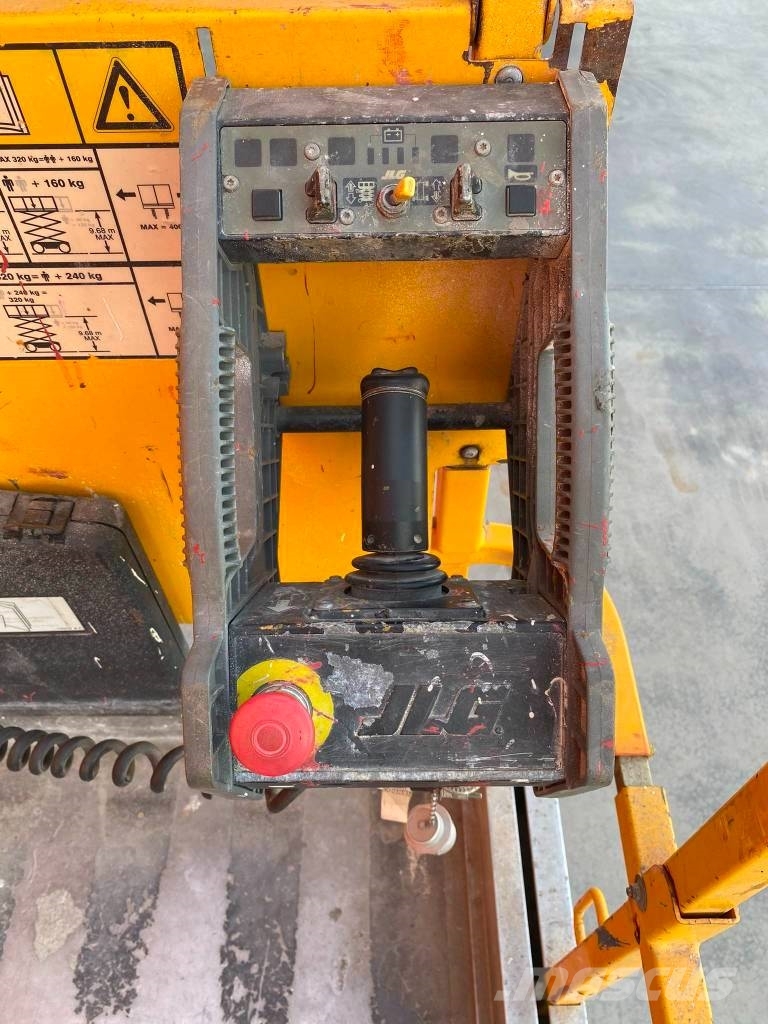 JLG 3246 ES Sakselifter
