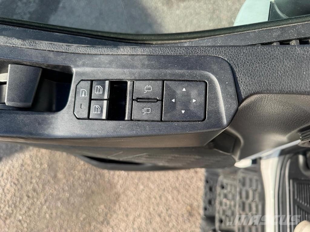 Iveco S-WAY 460 4X2 EURO 6 + INTARDER + ALCOA Naudoti vilkikai