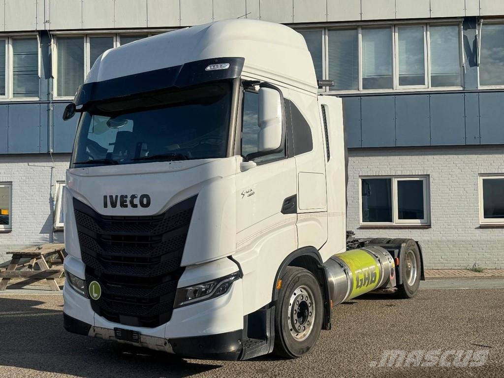 Iveco S-WAY 460 4X2 EURO 6 + INTARDER + ALCOA Naudoti vilkikai