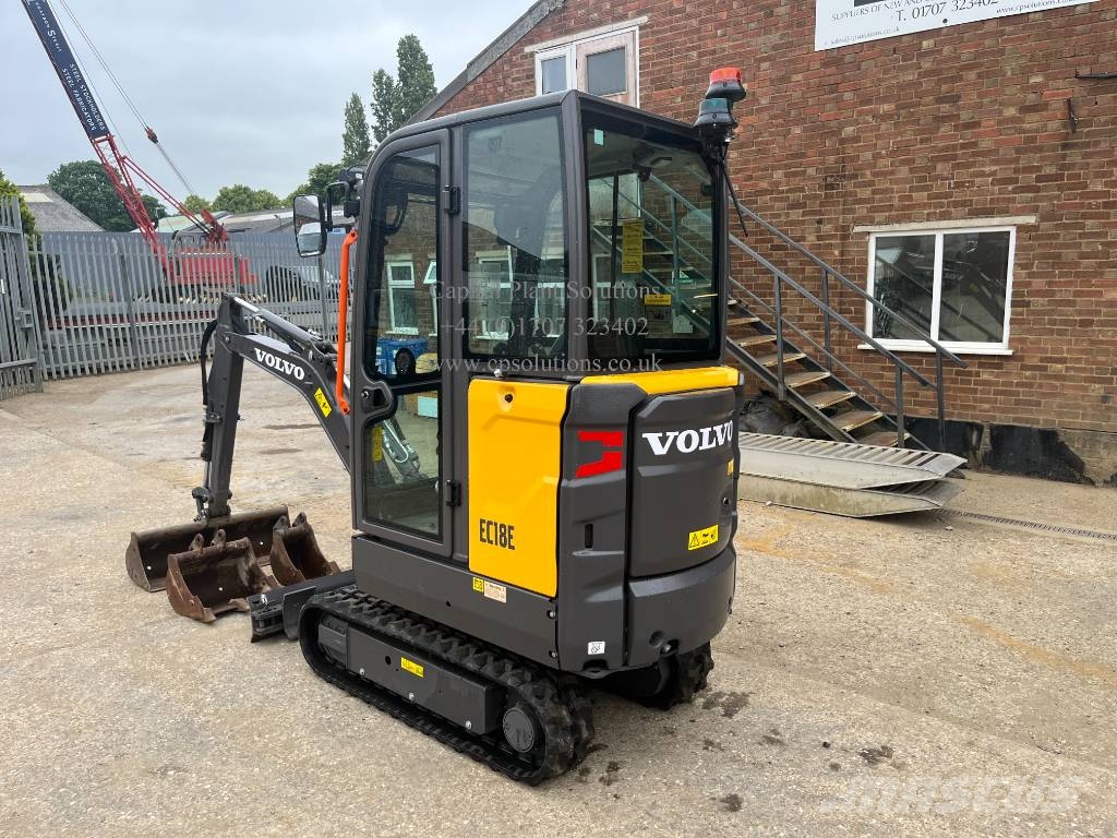 Volvo EC 18 E Mini bageri <7t