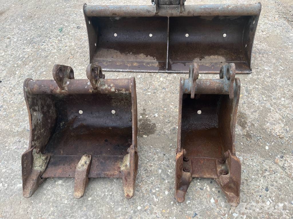 Volvo EC 18 E Mini bageri <7t