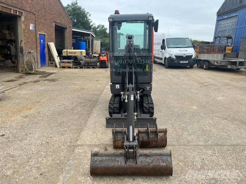 Volvo EC 18 E Mini bageri <7t