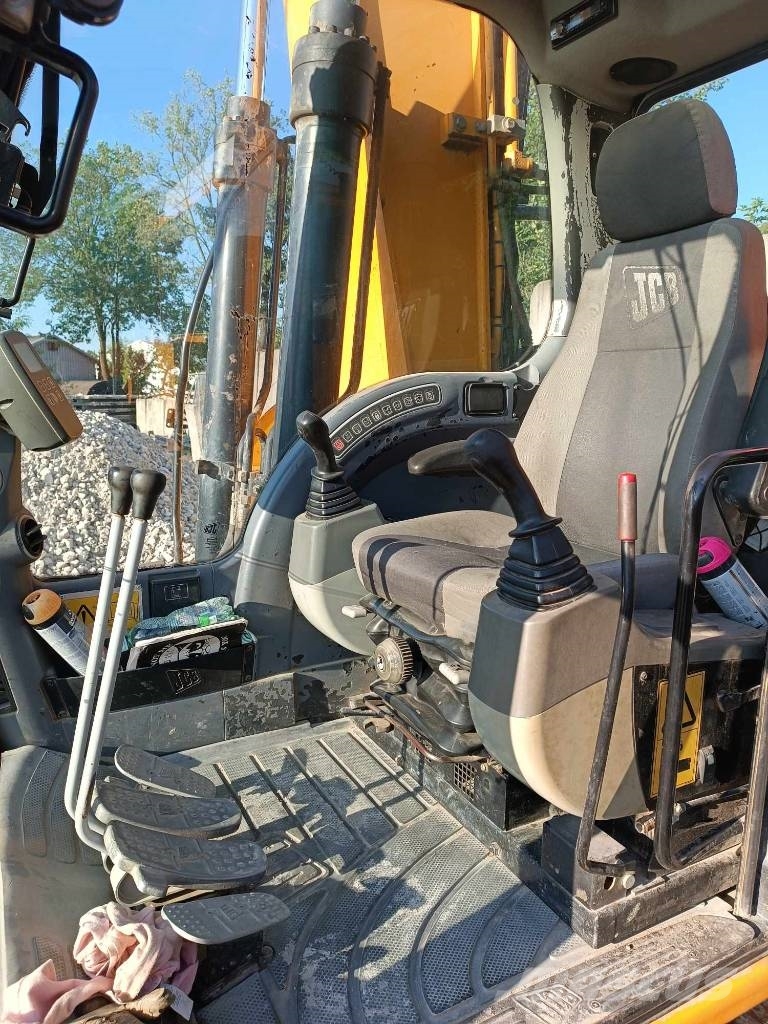 JCB JS 220 N LC Excavadoras sobre orugas