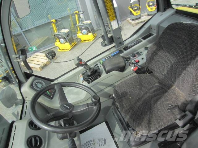 Kramer 5085T رافعة تلسكوبية